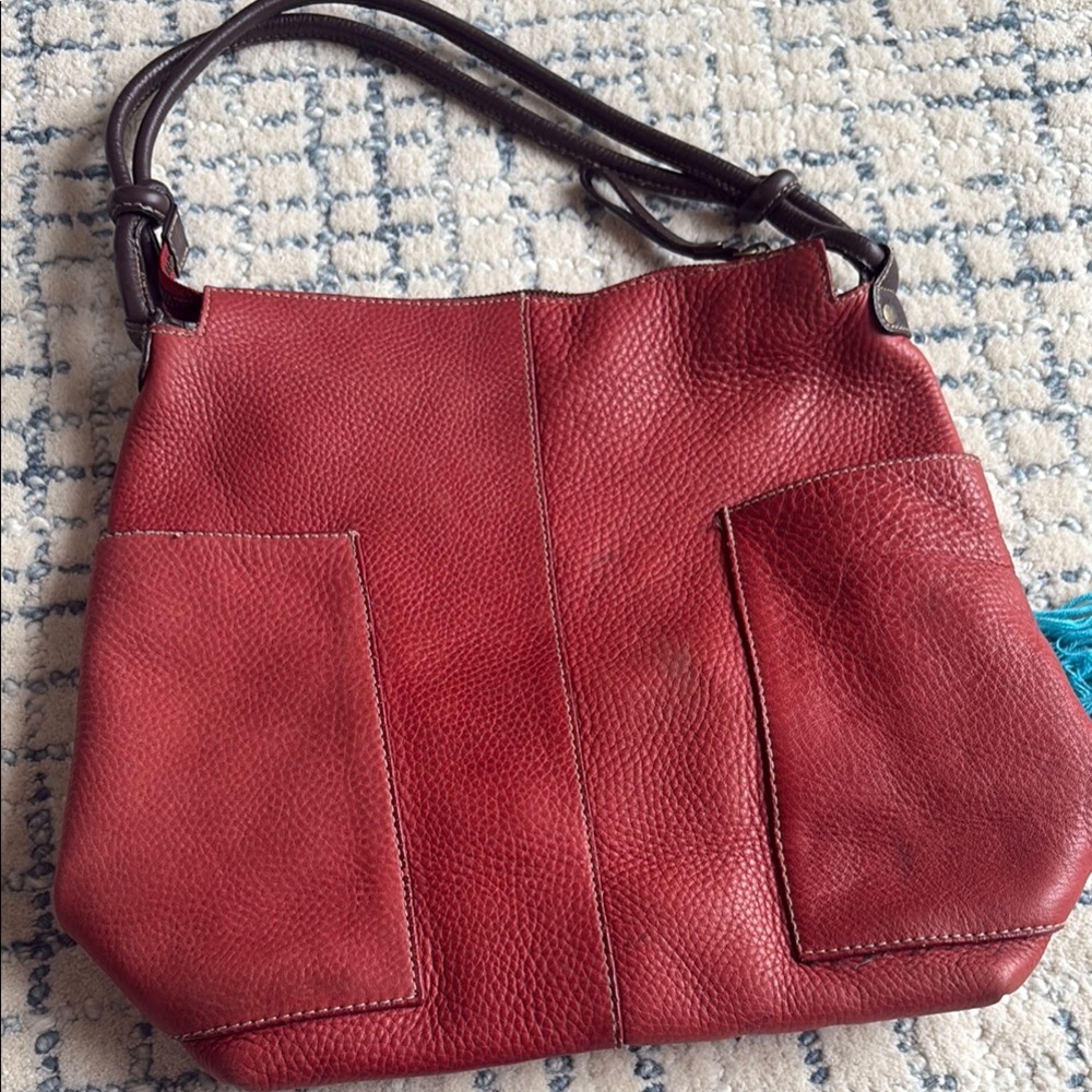 Sundance Elegant Red Leather Shoulder Bag